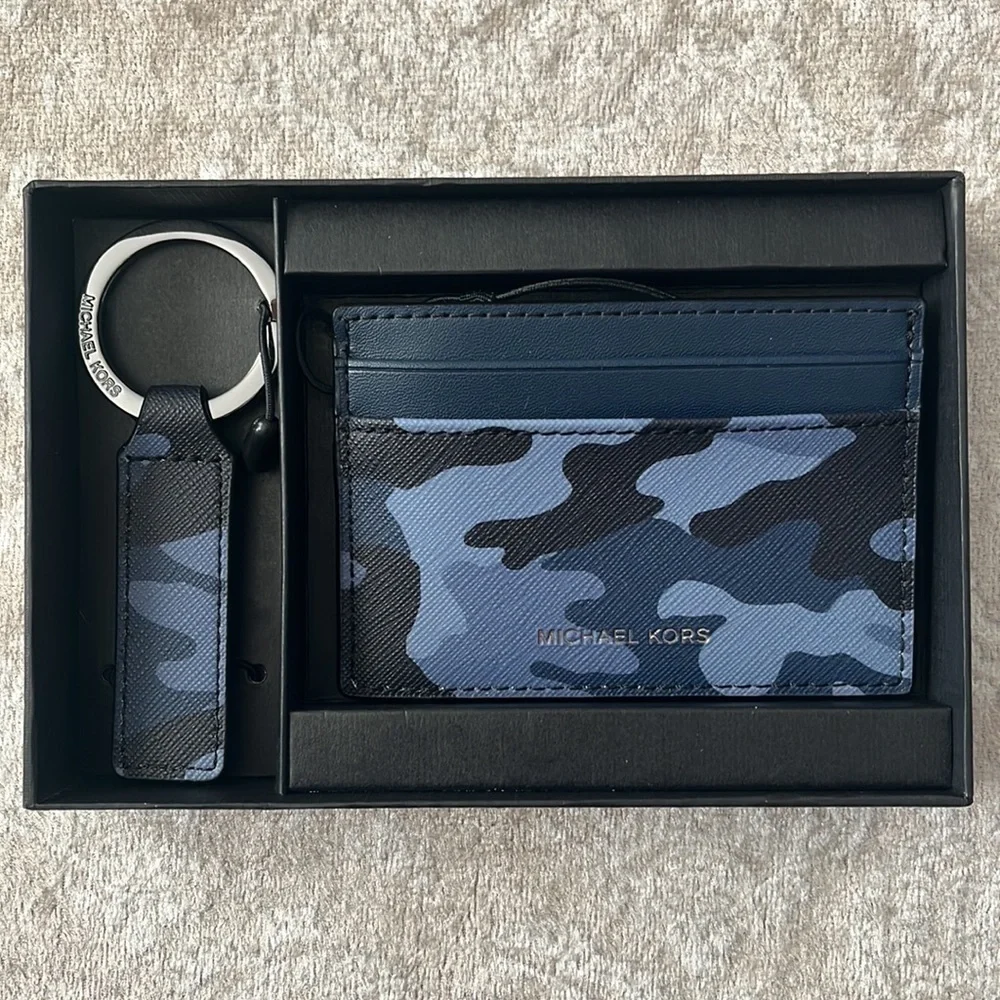 Brand New Michael Kors Admiral Blue Camo Card Holder Case & Key Fob Ring Set